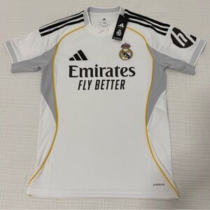 REAL MADRID 25/26 HOME JERSEY  SIZE  SMALL
